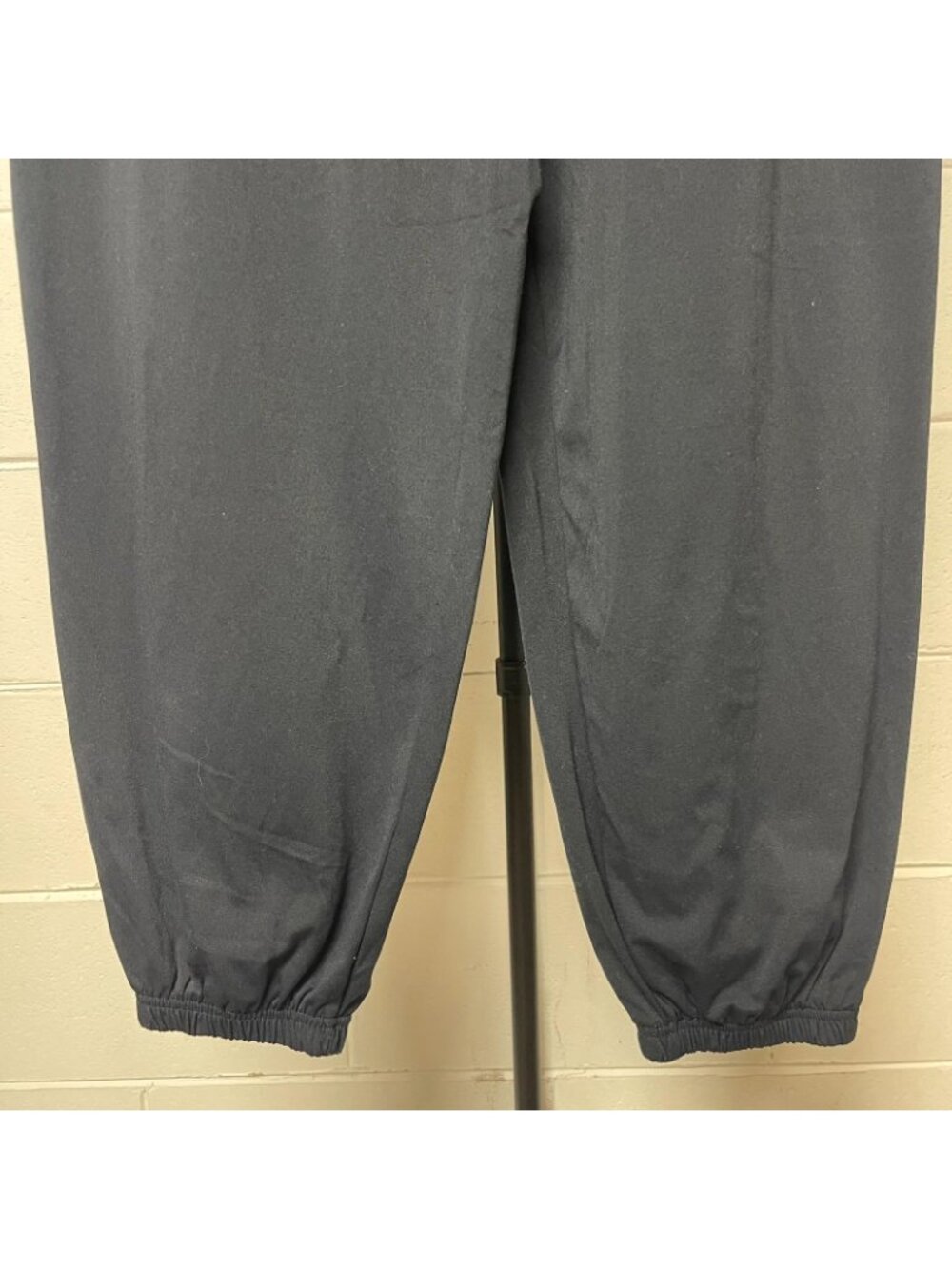 Women's Sage Collective Black Jogger Pants Large Stretch Pull On Athleisure - Picture 3 of 6
